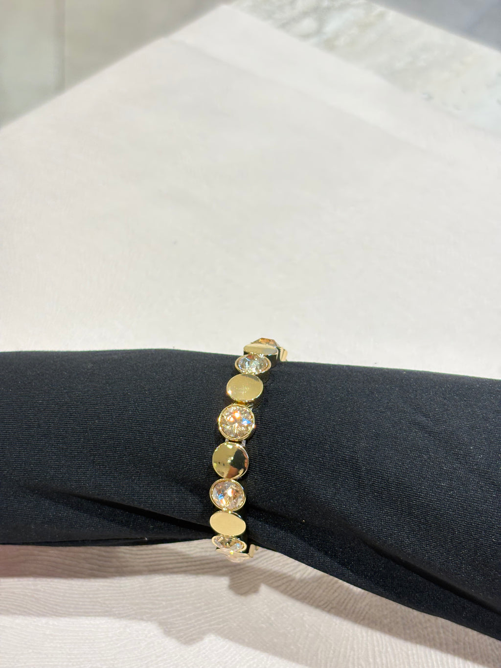 Freyja Club | Gold Shiny Round Bileklik